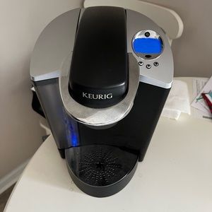 keurig machine works great excellent condition